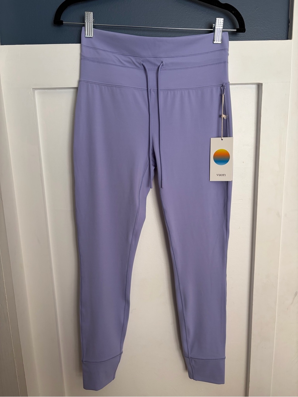 Vuori Women's Daily Form Legging Hyacinth Size Medium VW4309 NWT